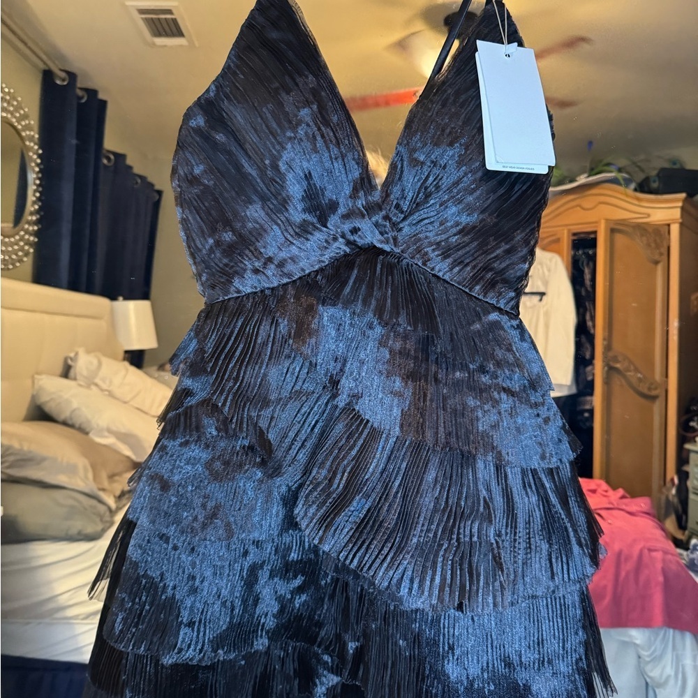 Witness of love little black dress . Size 2 NWT